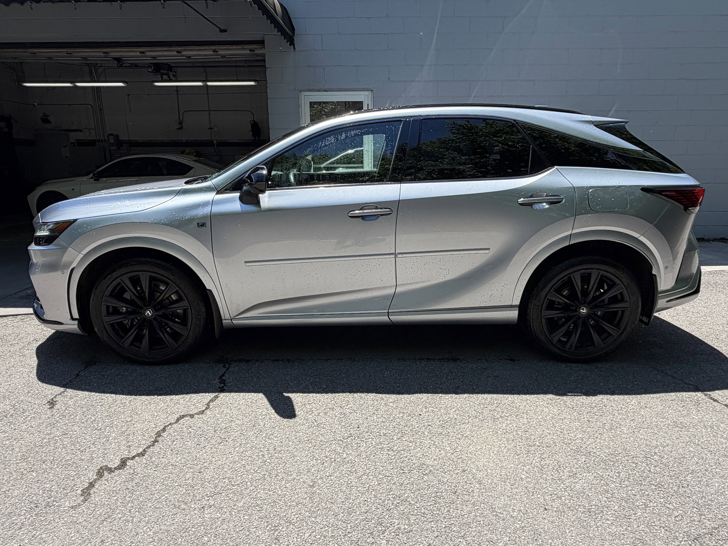 lexus rx hybrid 2023 2T2BCMEA7PC007922 image lexus rx hybrid 2023 2T2BCMEA7PC007922 image